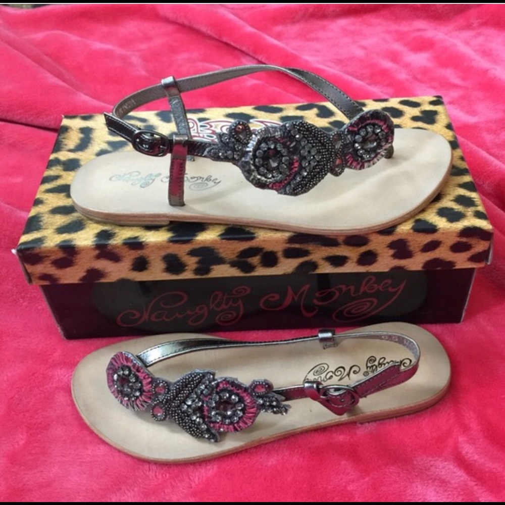 Naughty Monkey sandals 👡